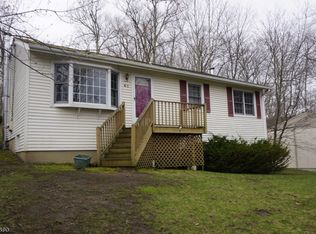 48 Wenatchee Rd, Highland Lakes, NJ 07422