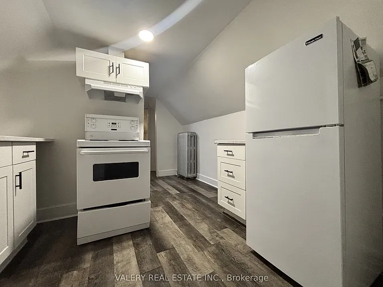 1091 Highland Ave #1 — Photo 12