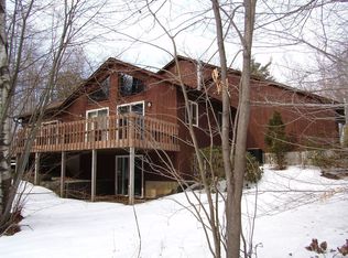 508 Moberg Rd, Becket, MA 01223