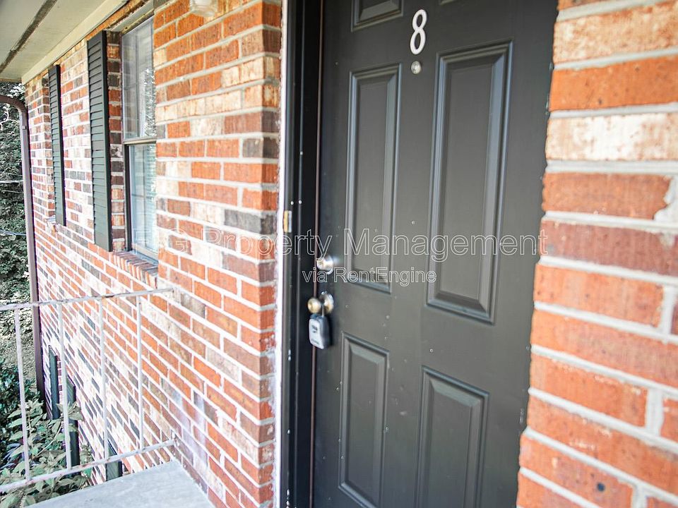 1st image of 129 Hillcrest Dr #8