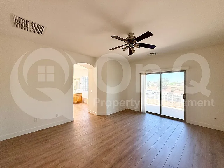 1813 S 123rd Dr — Photo 23