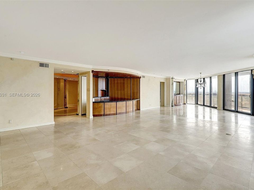 1st image of 19667 Turnberry Way APT 16GR