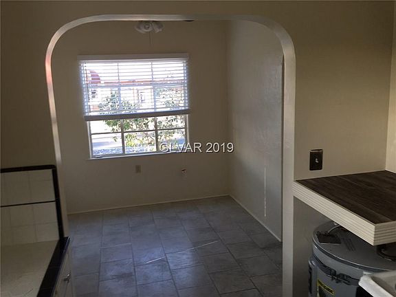 3rd image of 1267 Wyoming St #0