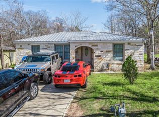 1014 W 17th St, Bryan, TX 77803