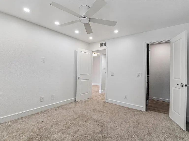 5124 Conroy Rd #24 — Photo 8