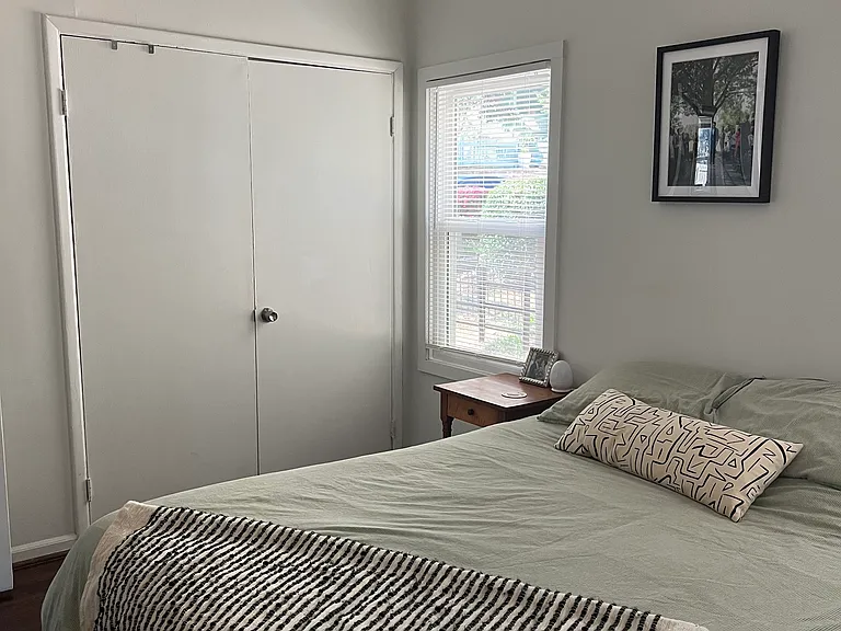 826 Myrtle St NE #4 — Photo 15