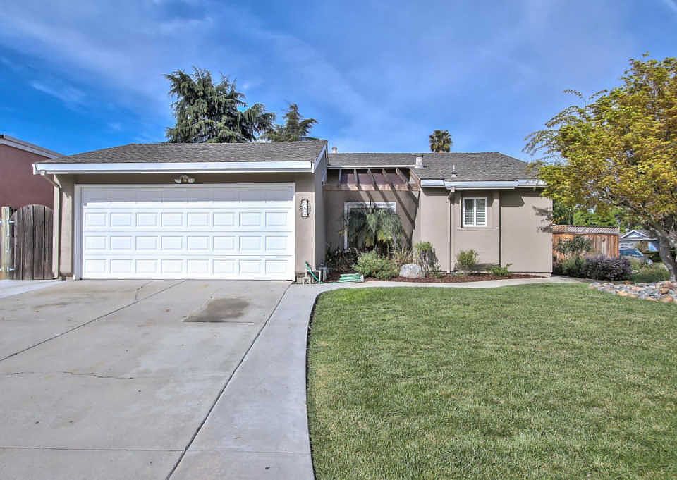 1st image of 183 Sun Blossom Dr