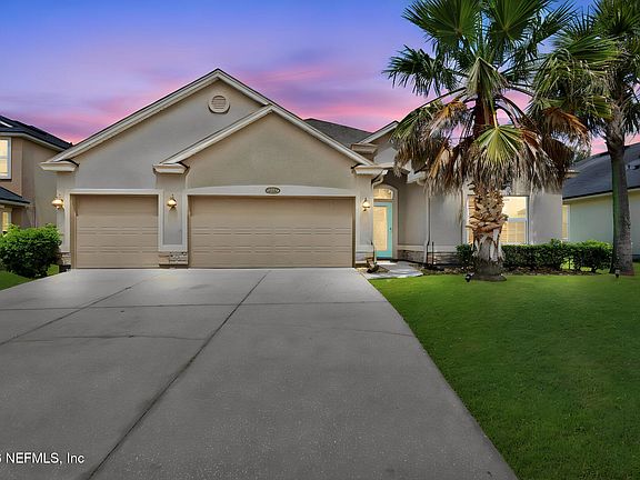 3rd image of 15815 CANOE CREEK Drive