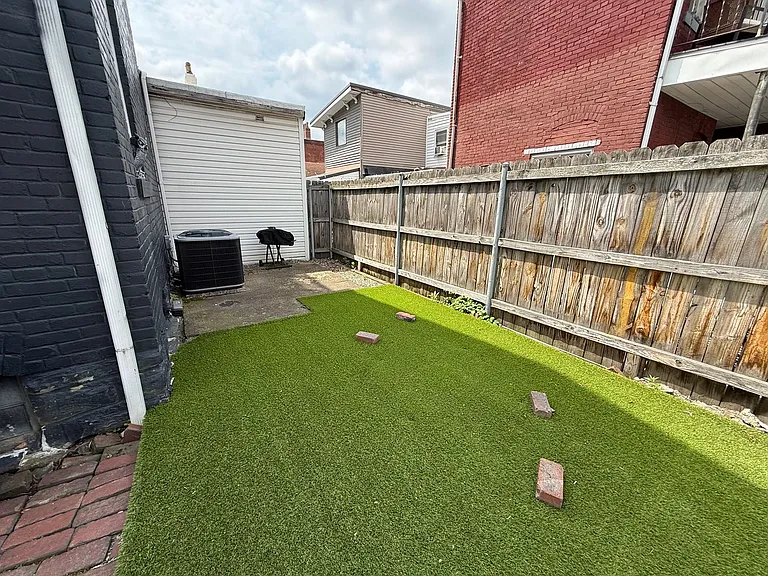 1811 Sidney St — Photo 18