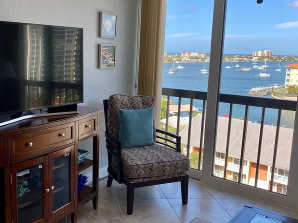 255 Dolphin Point #912, Clearwater, FL 33767