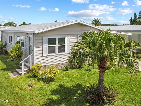 3rd image of 1105 Tequesta Dr