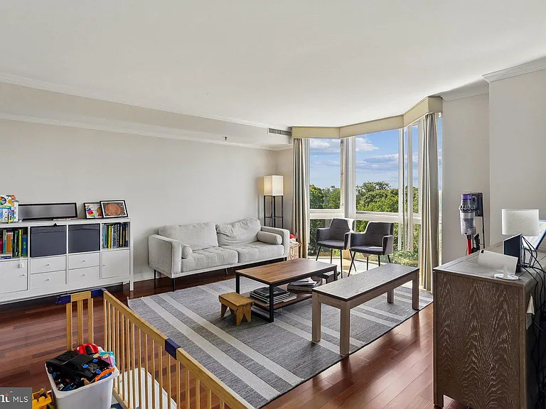 5809 Nicholson Ln #1001 — Photo 11