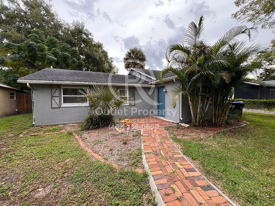 1st image of 744 Carlson Dr