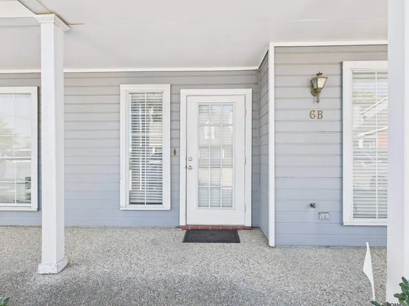 160 Ocean Dr APT 6B, Baton Rouge, LA 70806