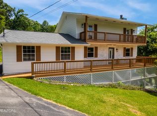 2004 Plumb Ridge Rd, Knoxville, TN 37932