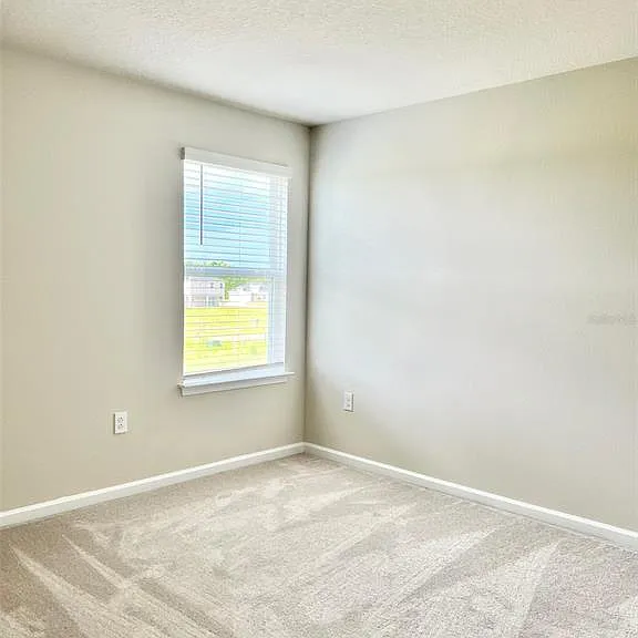 63 Berlin Ave — Photo 22