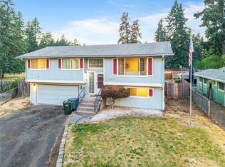 1306 Sherwood Court E, Tacoma, WA 98445