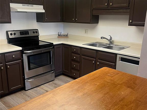 3rd image of 13992 E Marina Drive #303