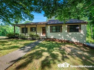 1135 Capri Ct, Marietta, GA 30127