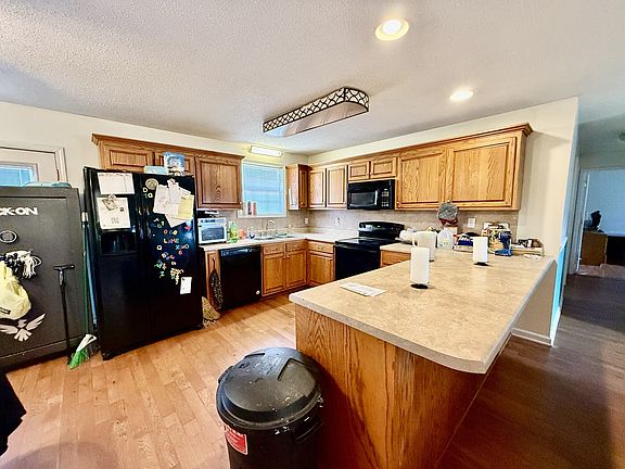 5th image of 255 Fay Creek Rd