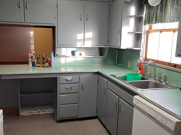3rd image of 1612 H Ave