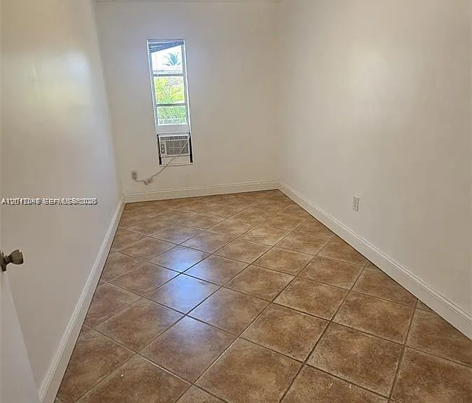 9356 Byron Ave — Photo 8