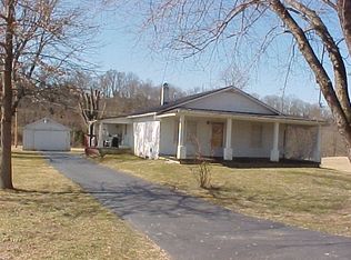 10345 Bloomfield Rd, Springfield, KY 40069