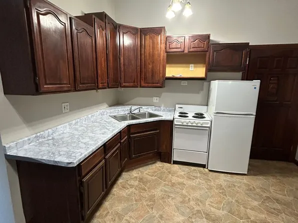 Four Ever Plaid, Llc (Four), 208-212 S Minnesota Ave #205, Saint Peter, MN 56082