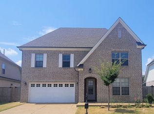 499 Dogwood Valley Dr, Collierville, TN 38017