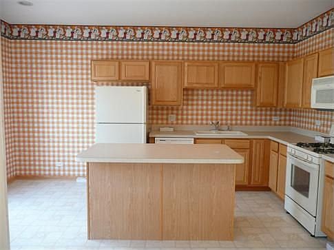 4th image of 1308 Manning Ave