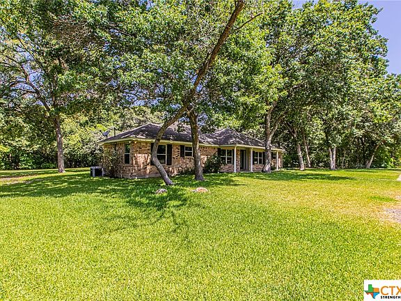 3rd image of 3004 Sleepy Hollow Ln