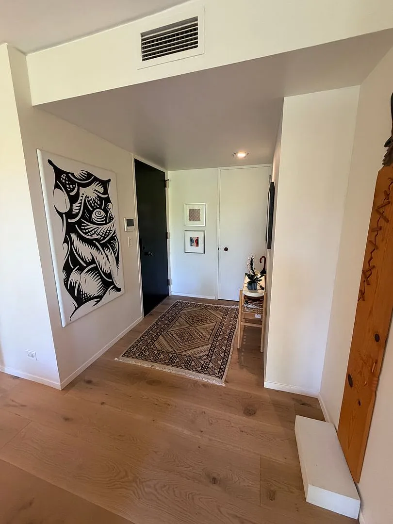 3 bedroom | 2 bathroom | 4th floor condo in East Sacramento — Photo 4