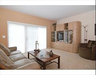 1st image of 8 Provincetown Ct