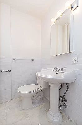 4th image of 443 E 78th St #1F