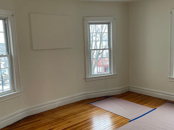 5th image of 2 S 1st Ave #2