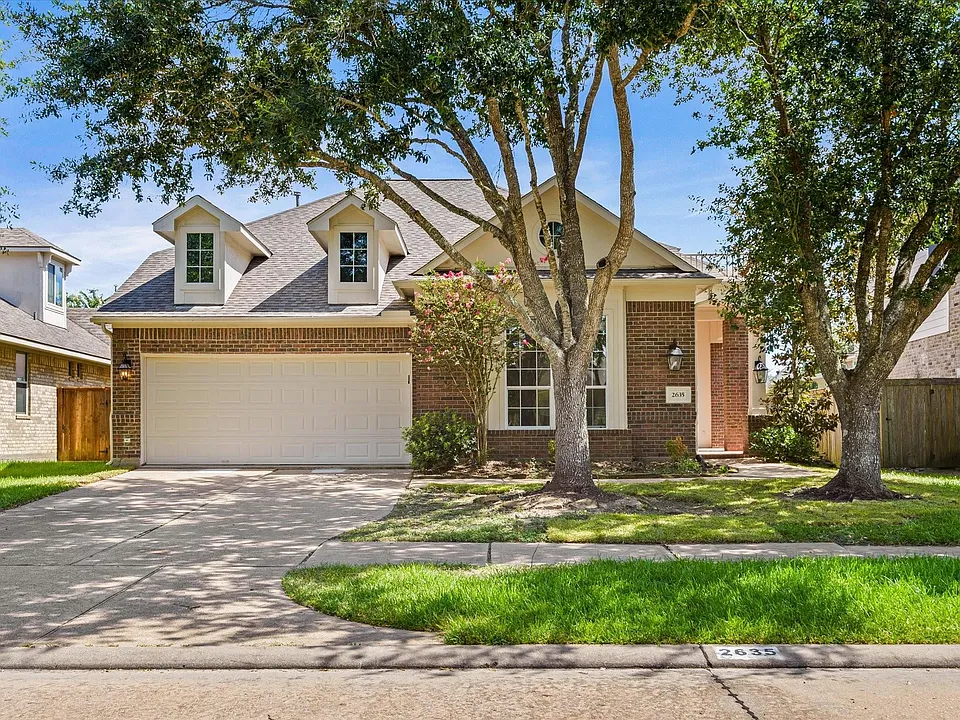 2635 Katie Harbor Dr