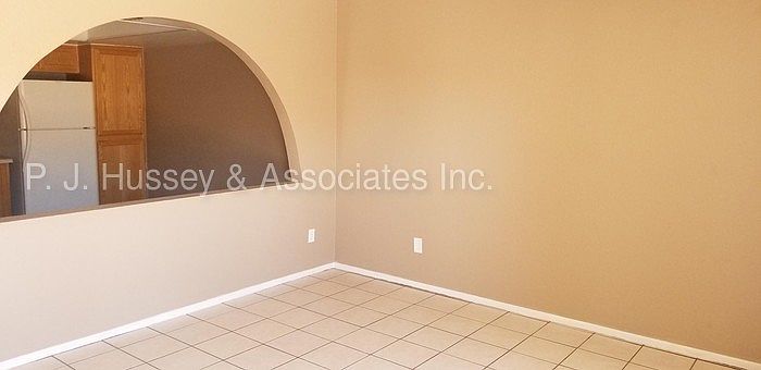 1st image of 8319 N 60th Dr