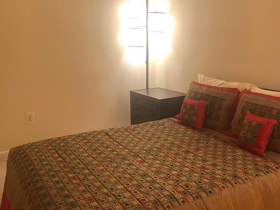 3rd image of 5903 Empire Way
