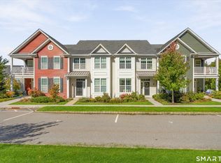 71 Warrington Round UNIT 71, Danbury, CT 06810