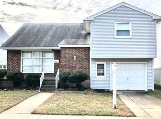 418 N Clermont Ave, Margate, NJ