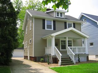 3388 Berkeley Rd, Cleveland Heights, OH 44118