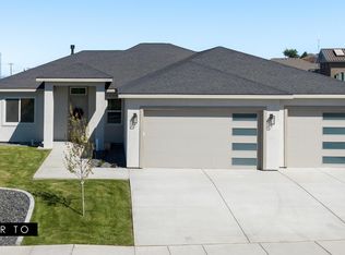 775 Mara Loop, Richland, WA 99352