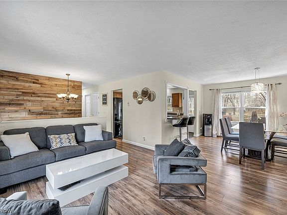 4th image of 54 Park Rd