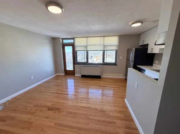 125 Trapelo Rd, Belmont, MA