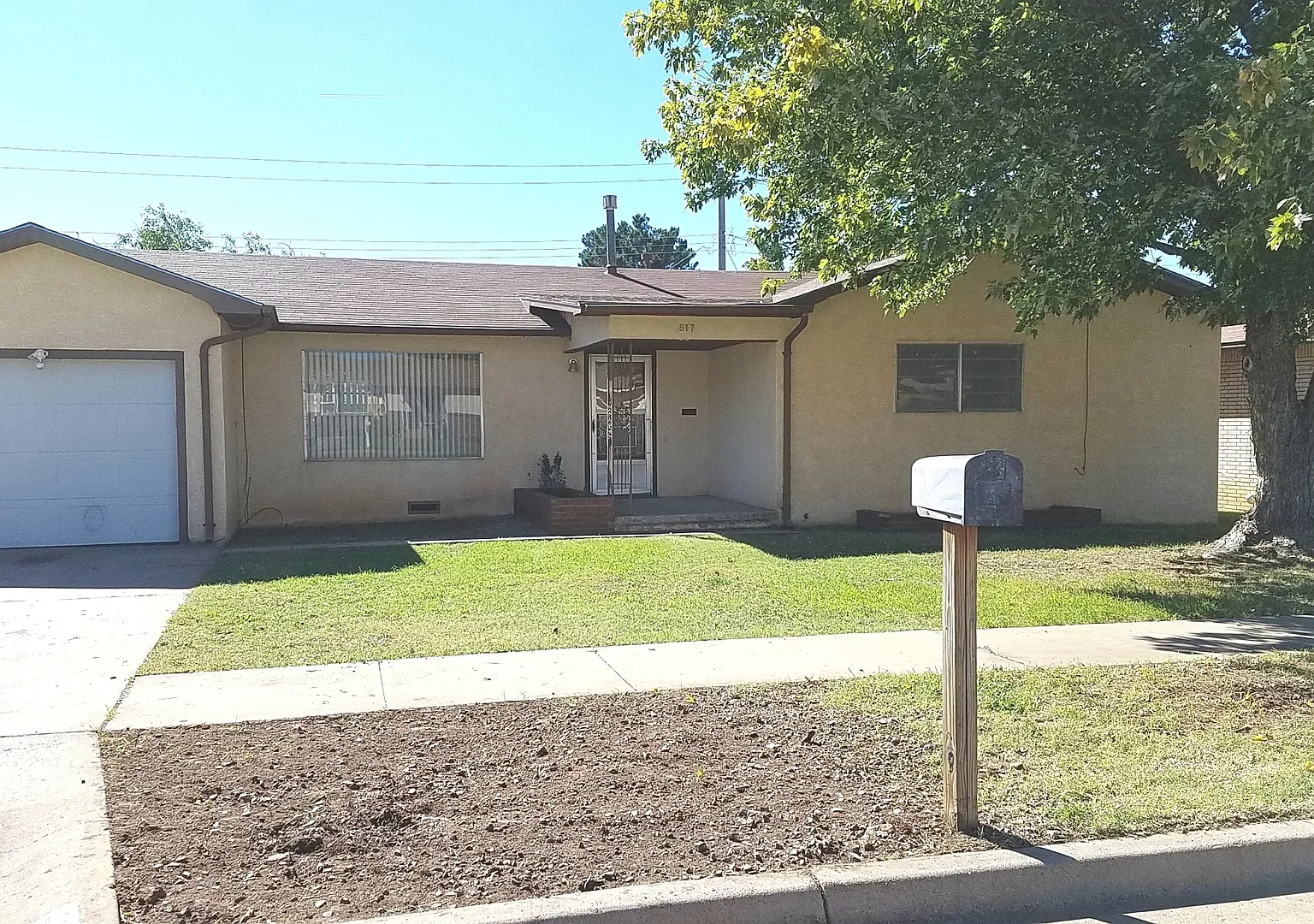 Two Bedroom Home- Lots Of Space — Photo 2