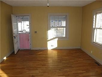 3rd image of 212 N 25th St