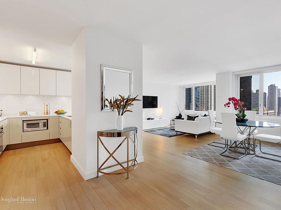 1st image of 322 W 57th St APT 34P1