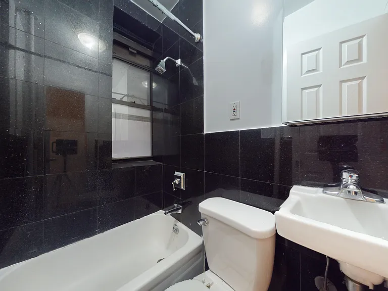229 E 12th St #35 — Photo 12