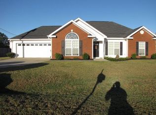 5 Ridgebrook Dr, Phenix City, AL 36869