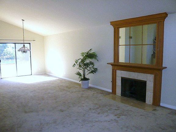 Liiving & Dining Room